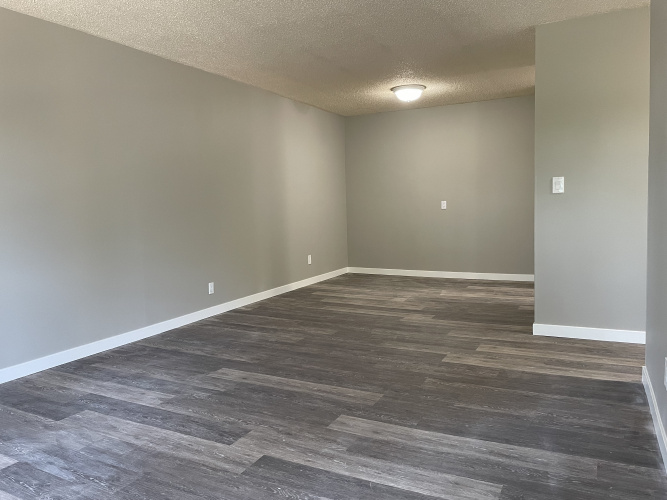 Apartment For Rent 303 - 3905 56 Avenue, Red Deer, 2 Bedroom, 1 Bathroom