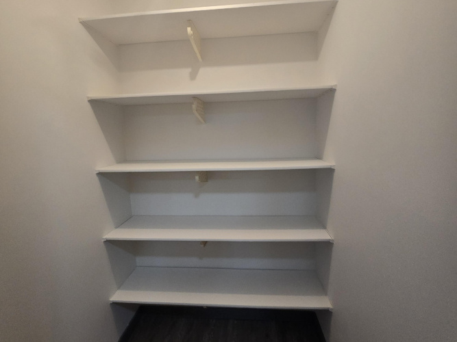 Apartment For Rent 3307 51 Avenue Close, Red Deer, 2 Bedrooms, 1 Bathroom