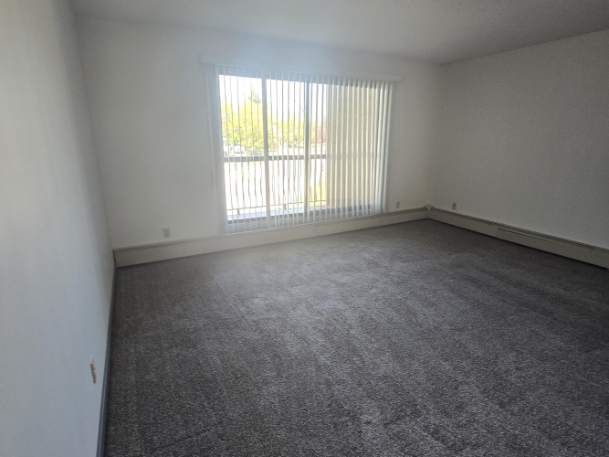 Apartment For Rent 3307 51 Avenue Close, Red Deer, 2 Bedrooms, 1 Bathroom