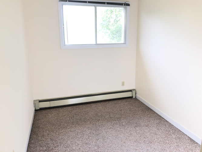 Apartment For Rent 302 - 5832 60A Street, Red Deer, 2 Bedroom, 1 Bathroom