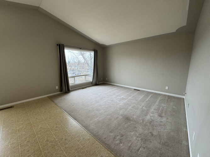 Apartment For Rent 202, 6547 59 Ave, Red Deer, 2 Bedroom, 1 Bathroom