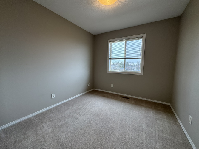 Apartment For Rent 202, 6547 59 Ave, Red Deer, 2 Bedroom, 1 Bathroom