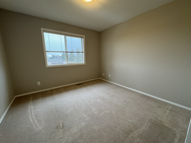 Apartment For Rent 202, 6547 59 Ave, Red Deer, 2 Bedroom, 1 Bathroom