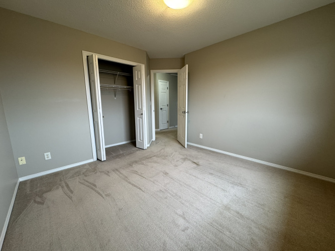 Apartment For Rent 202, 6547 59 Ave, Red Deer, 2 Bedroom, 1 Bathroom