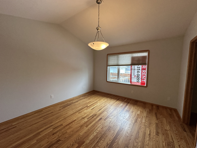 Duplex For Rent 2 Root Close, Red Deer, 4 Bedrooms, 3 Bathrooms