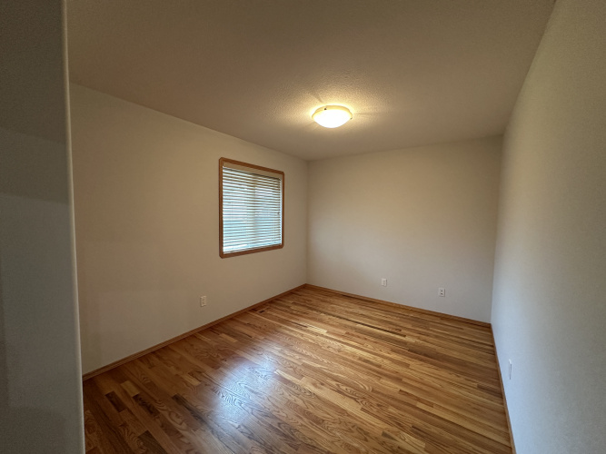 Duplex For Rent 2 Root Close, Red Deer, 4 Bedrooms, 3 Bathrooms