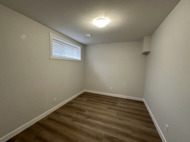 Duplex For Rent 2 Root Close, Red Deer, 4 Bedrooms, 3 Bathrooms