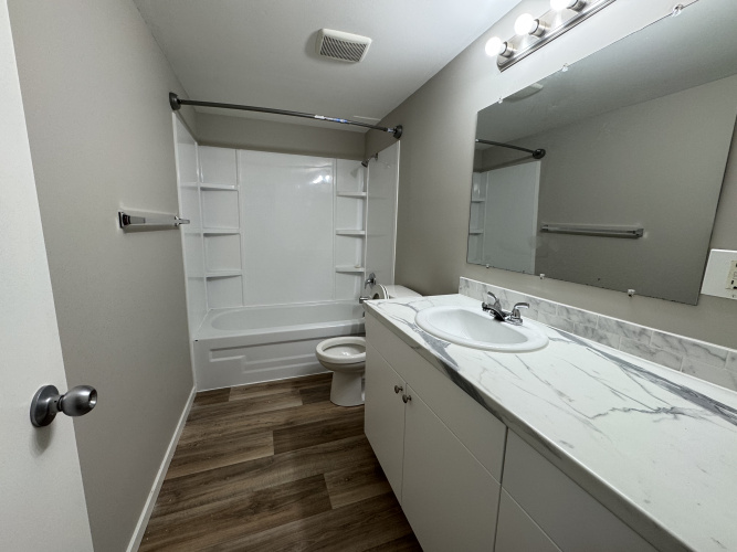 Apartment For Rent 101, 4642 49 street, Red Deer, 1 Bedroom, 1 Bathroom