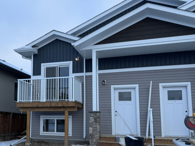 Triplex For Rent 2, 4730 - 48 Ave, Lacombe, 3 Bedrooms, 2 Bathrooms