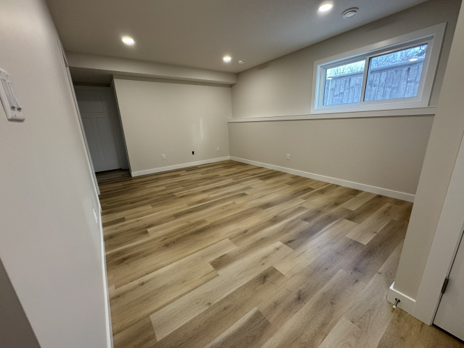 Triplex For Rent 2, 4730 - 48 Ave, Lacombe, 3 Bedrooms, 2 Bathrooms