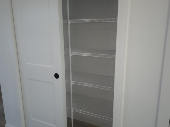 Upper For Rent Main, 47 Violet Point, Sylvan Lake, 3 Bedrooms, 2.5 Bathrooms