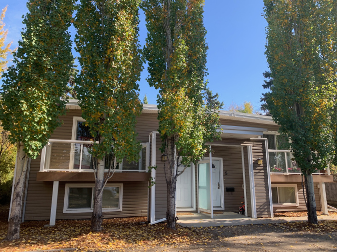Sixplex For Rent 6 - 5910 57 Avenue, Red Deer, 2 Bedrooms, 1.5 Bathrooms