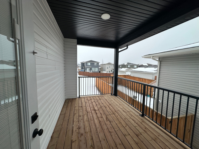 Upper For Rent Main, 69 Victor Close, Sylvan Lake, 3 Bedrooms, 2 Bathrooms