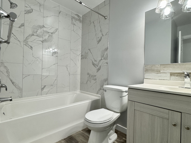 Apartment For Rent 302, 5628 - 58 Street, Lacombe, 2 Bedrooms, 1 Bathroom