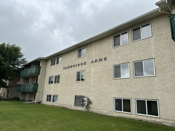 Apartment For Rent 302, 5628 - 58 Street, Lacombe, 2 Bedrooms, 1 Bathroom