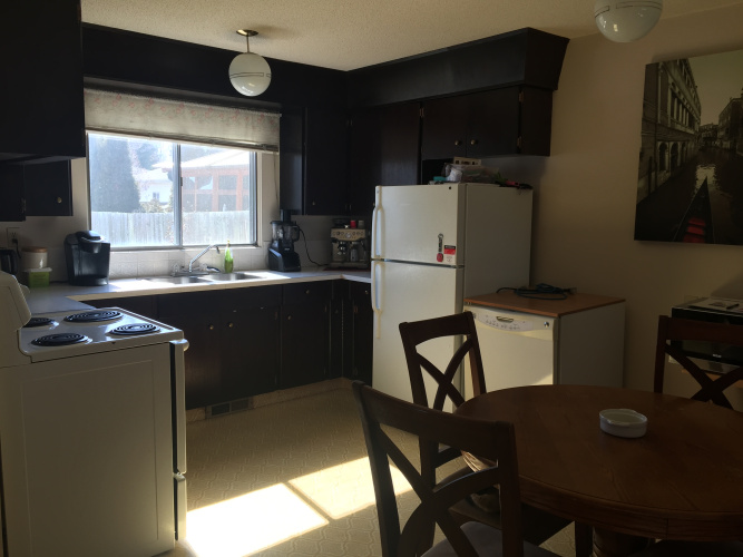 Duplex For Rent 27 Wishart Street, Red Deer, 3 Bedrooms, 2 Bathrooms