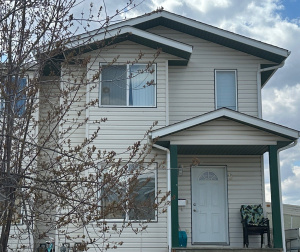 Townhouse For Rent 5 Lakeview Close, Blackfalds, 3 Bedrooms, 2 Bathrooms