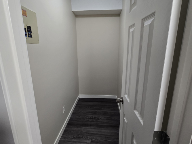 Apartment For Rent 101, 6801-59 Avenue, Red Deer, 1 Bedroom, 1 Bathroom
