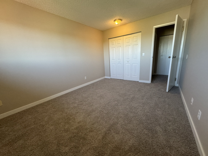 Apartment For Rent 302, 122 Cornett Drive, Red Deer, 2 Bedrooms, 1 Bathroom