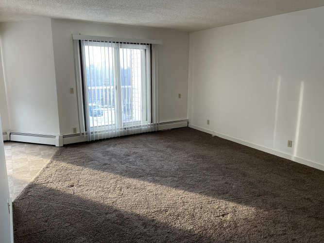 Apartment For Rent 316, 5121 37 Street, Red Deer, 2 Bedrooms, 1.5 Bathrooms