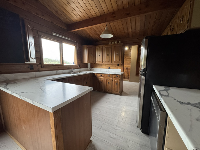 House For Rent 39031 RR 12, Red Deer County, 3 Bedrooms, 1 Bathroom