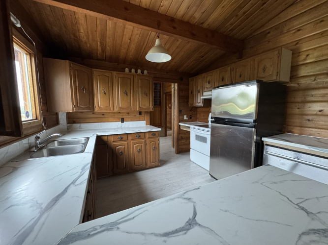 House For Rent 39031 RR 12, Red Deer County, 3 Bedrooms, 1 Bathroom