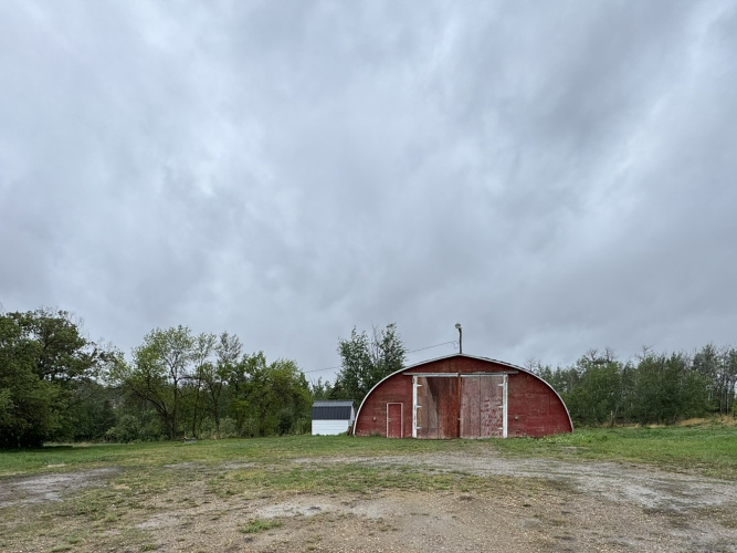House For Rent 39031 RR 12, Red Deer County, 3 Bedrooms, 1 Bathroom