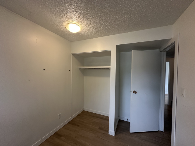 Fourplex For Rent 41D Eastman Cres, Red Deer, 3 Bedrooms, 1 Bathroom