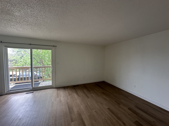 Fourplex For Rent 41D Eastman Cres, Red Deer, 3 Bedrooms, 1 Bathroom