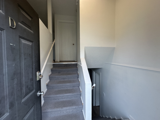 Fourplex For Rent 41D Eastman Cres, Red Deer, 3 Bedrooms, 1 Bathroom