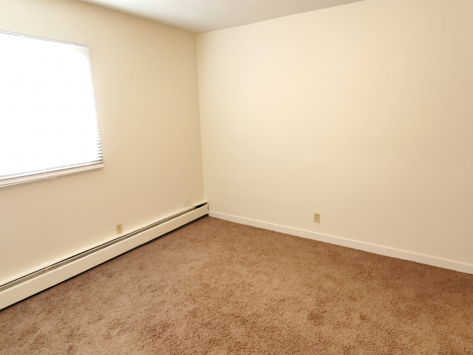 Apartment For Rent 214, 5121 37 Street, Red Deer, 1 Bedroom, 1 Bathroom