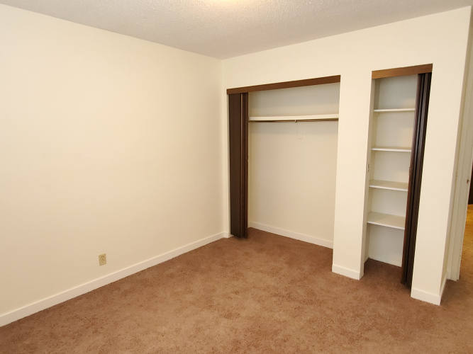 Apartment For Rent 214, 5121 37 Street, Red Deer, 1 Bedroom, 1 Bathroom