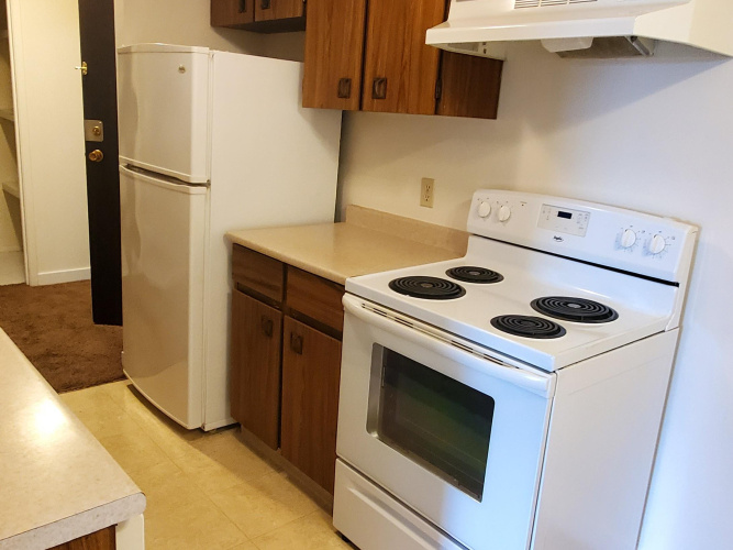 Apartment For Rent 214, 5121 37 Street, Red Deer, 1 Bedroom, 1 Bathroom
