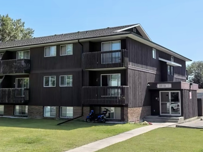 Apartment For Rent 102, 3815 - 51A Street, Red Deer, 1 Bedroom, 1 Bathroom
