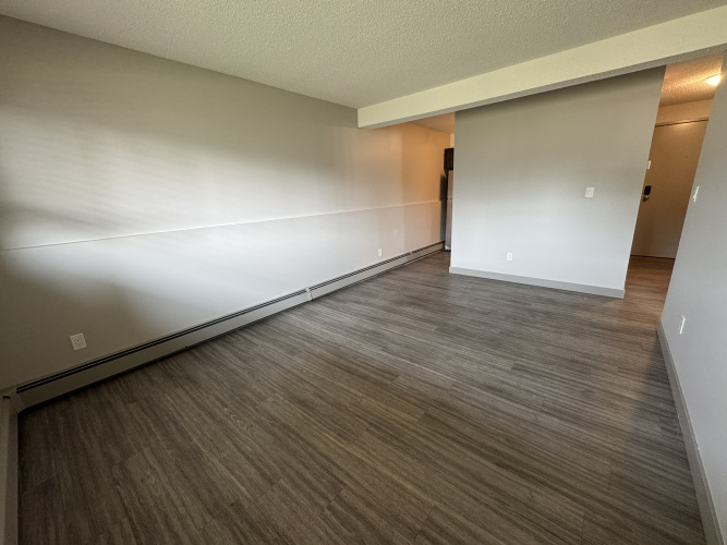 Apartment For Rent 102, 3815 - 51A Street, Red Deer, 1 Bedroom, 1 Bathroom