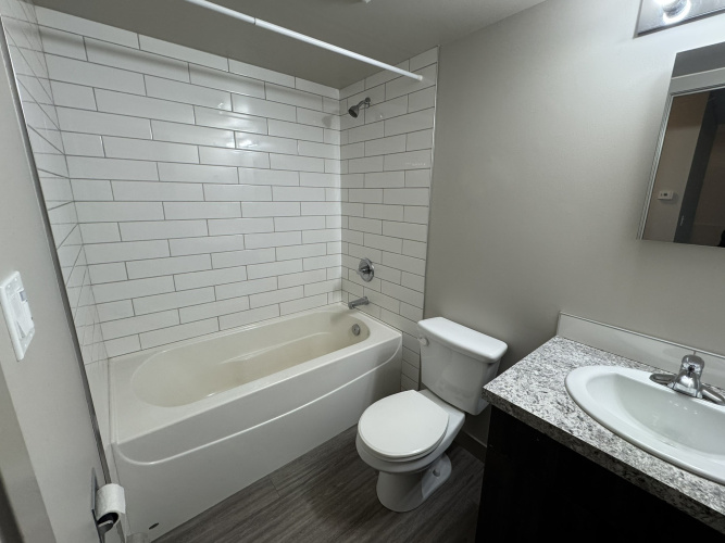 Apartment For Rent 102, 3815 - 51A Street, Red Deer, 1 Bedroom, 1 Bathroom