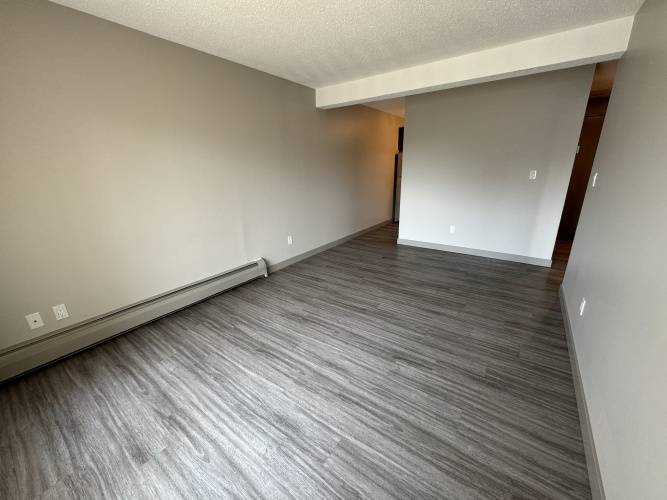 Apartment For Rent 206, 3815 - 51A Street, Red Deer, 1 Bedroom, 1 Bathroom