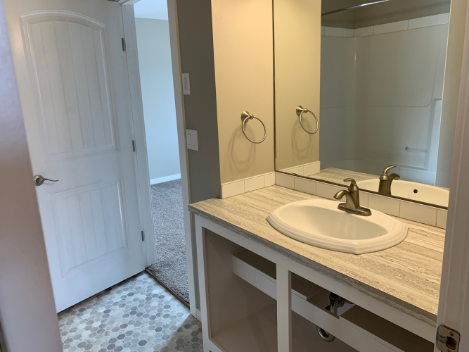 Fourplex For Rent 201 - 4619 49 Street, Sylvan Lake, 3 Bedrooms, 2 Bathrooms