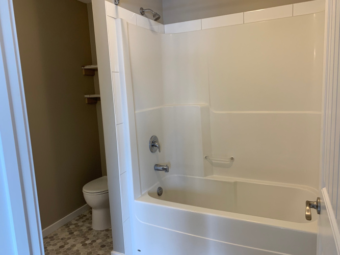 Fourplex For Rent 201 - 4619 49 Street, Sylvan Lake, 3 Bedrooms, 2 Bathrooms