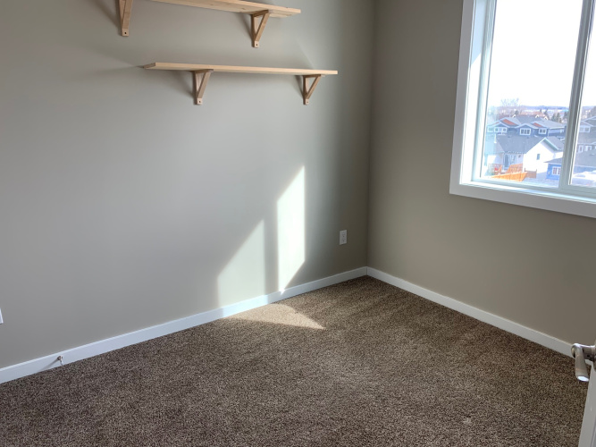 Fourplex For Rent 201 - 4619 49 Street, Sylvan Lake, 3 Bedrooms, 2 Bathrooms