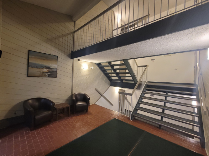Apartment For Rent 205, 122 Cornett Drive, Red Deer, 1 Bedroom, 1 Bathroom
