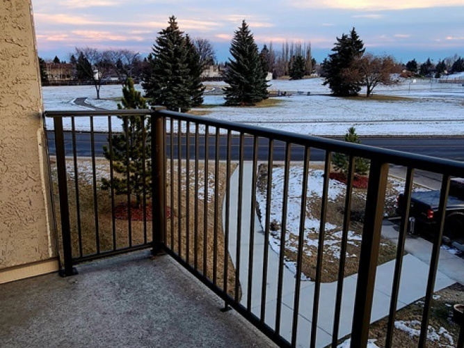 Apartment For Rent 205, 122 Cornett Drive, Red Deer, 1 Bedroom, 1 Bathroom