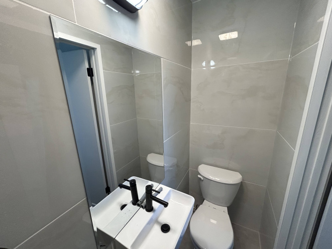 Apartment For Rent 305, 5617 60 Ave, Red Deer, 1 Bedroom, 1 Bathroom