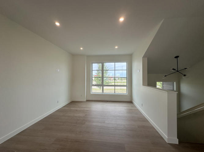Townhouse For Rent 2733 67 Street, Red Deer, 3 Bedrooms, 2.5 Bathrooms