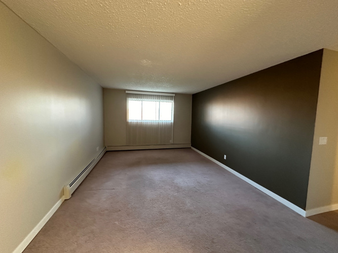 Apartment For Rent 106, 122 Cornett Drive, Red Deer, 2 Bedroom, 1 Bathroom