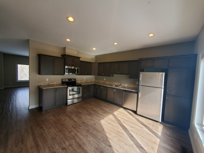 Triplex For Rent C - 5116 35 Street, Red Deer, 3 Bedroom, 2.5 Bathroom