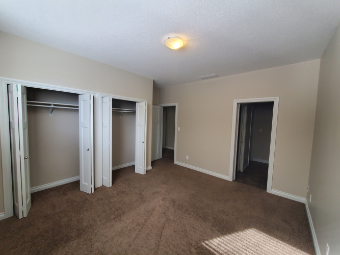 Triplex For Rent C - 5116 35 Street, Red Deer, 3 Bedroom, 2.5 Bathroom