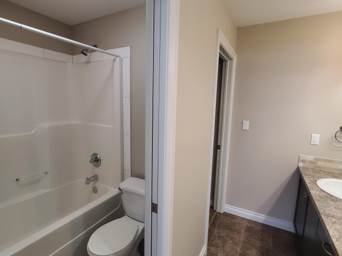 Triplex For Rent C - 5116 35 Street, Red Deer, 3 Bedroom, 2.5 Bathroom