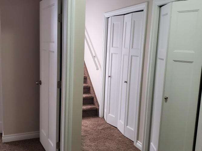 Triplex For Rent C - 5116 35 Street, Red Deer, 3 Bedroom, 2.5 Bathroom