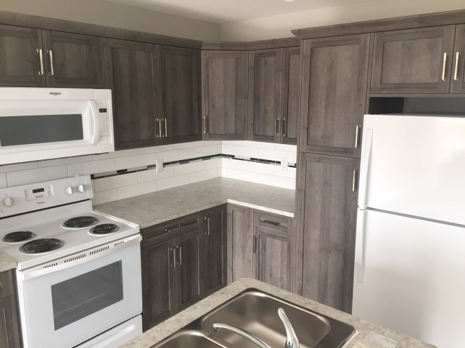 Townhouse For Rent 34 Hawthorn Place, Sylvan Lake, 3 Bedroom, 2.5 Bathroom